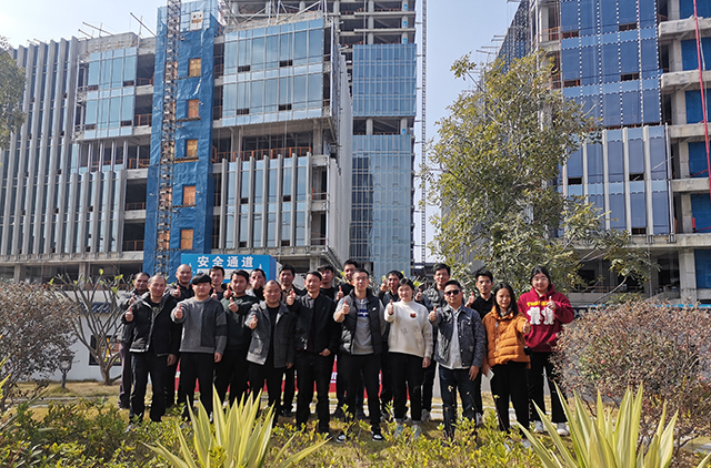 廈門現(xiàn)代服務(wù)業(yè)基地 （丙洲片區(qū)）統(tǒng)建區(qū)I -3地塊現(xiàn)場管理團隊